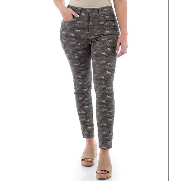 Aventura Blake Camouflage Print Skinny Ankle Pants Womens Size 8 Brushed Nickel - Picture 2 of 9